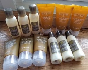 12 PC GILCHRIST & SOAMES 30ml SHAMPOO +LOTION 6 EA